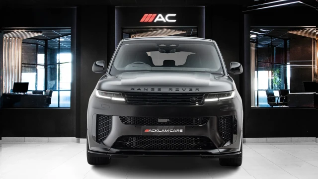 Land Rover Range Rover Sport Image 2
