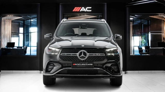 Mercedes-Benz GLE Image 2