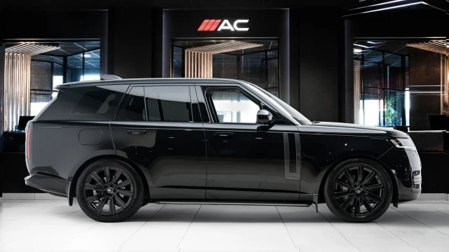 Land Rover Range Rover Image 3