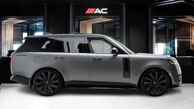 Land Rover Range Rover Image 3