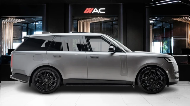 Land Rover Range Rover Image 3