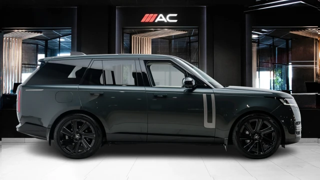Land Rover Range Rover Image 3