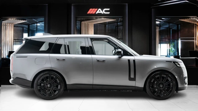 Land Rover Range Rover Image 5