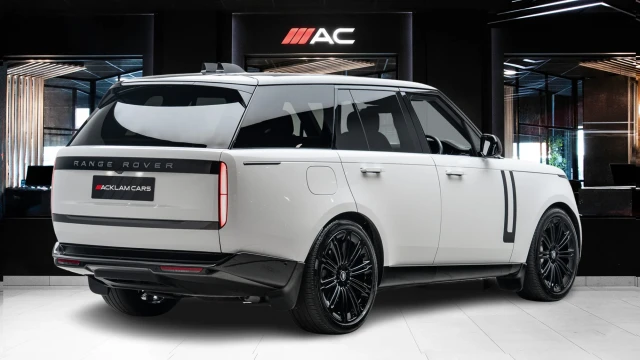 Land Rover Range Rover Image 3