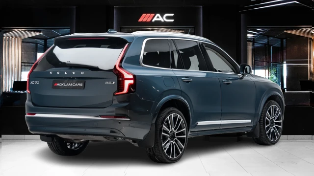 Volvo XC90 Image 4