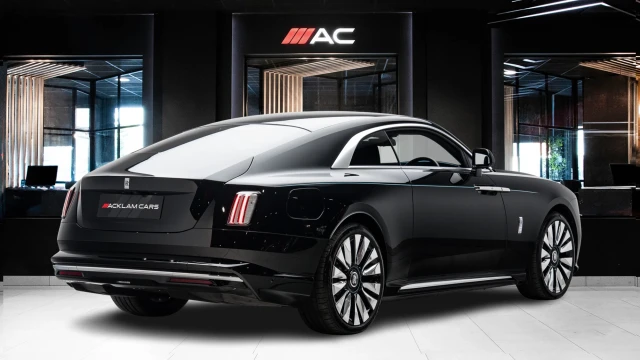 Rolls-Royce Spectre Image 4