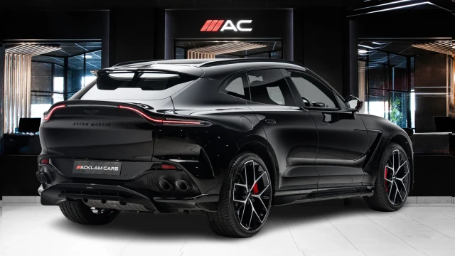 Aston Martin DBX 707 Image 4
