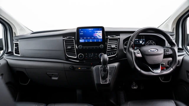 Ford Transit Custom Image 5
