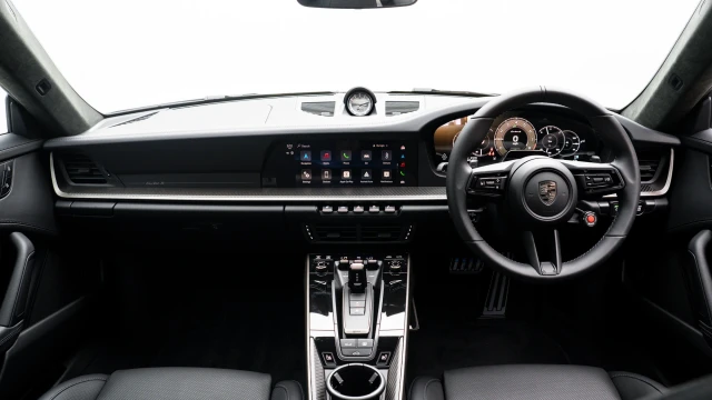 Porsche 911 Image 5