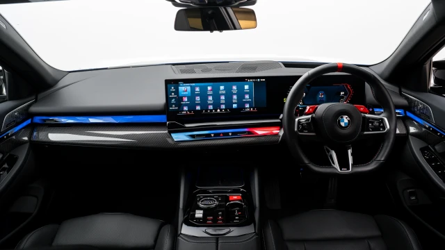 BMW M5 Image 5