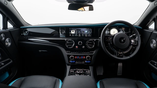 Rolls-Royce Spectre Image 5