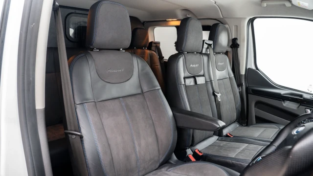 Ford Transit Custom Image 6