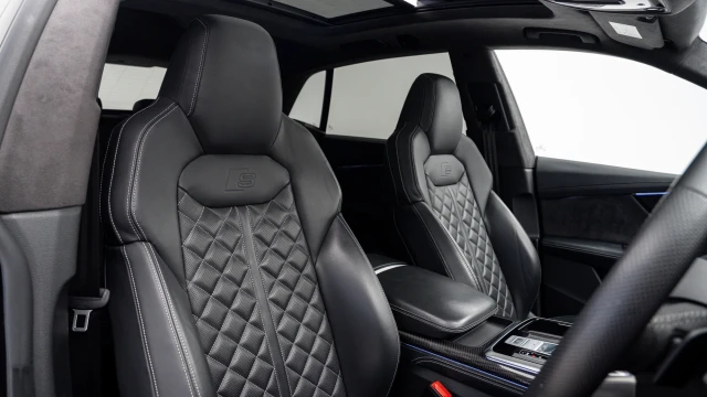 Audi SQ8 Image 6