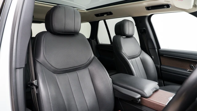 Land Rover Range Rover Image 6
