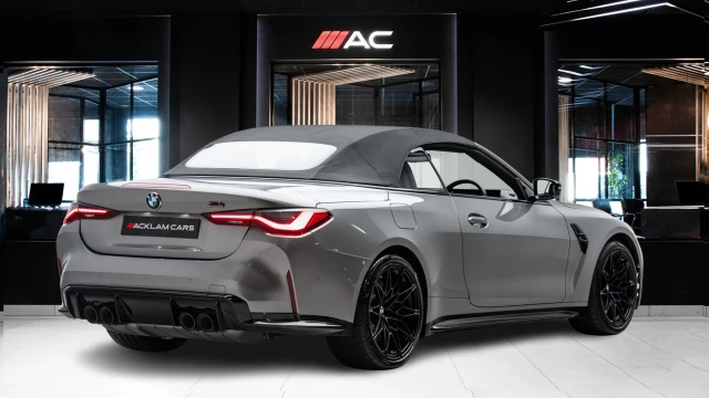 BMW M4 Image 6