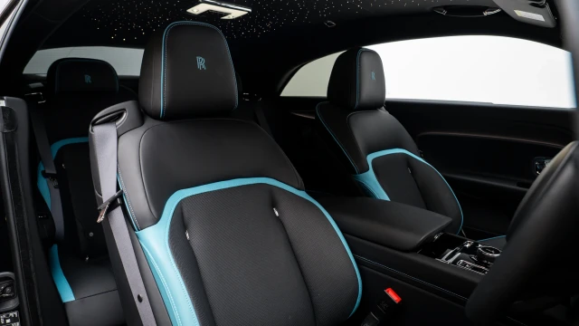 Rolls-Royce Spectre Image 6