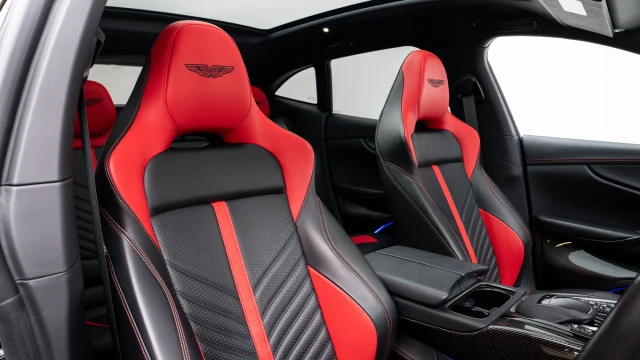 Aston Martin DBX 707 Image 6