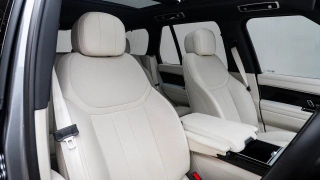 Land Rover Range Rover Image 6