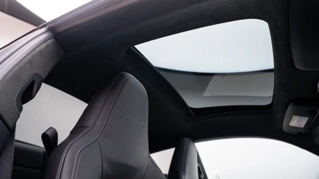 Porsche 911 Image 7