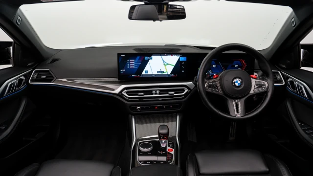 BMW M4 Image 7