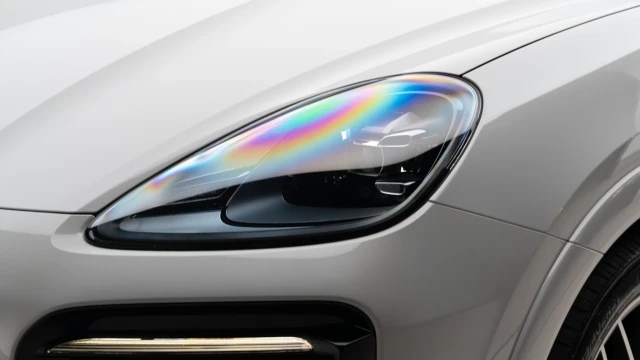 Porsche Cayenne Image 7