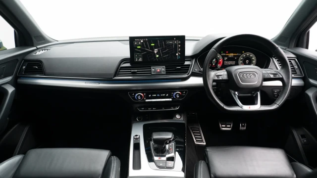 Audi SQ5 Image 2