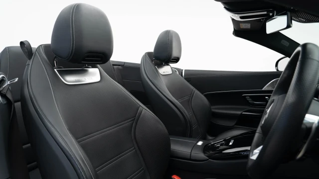 Mercedes-Benz SL Image 3