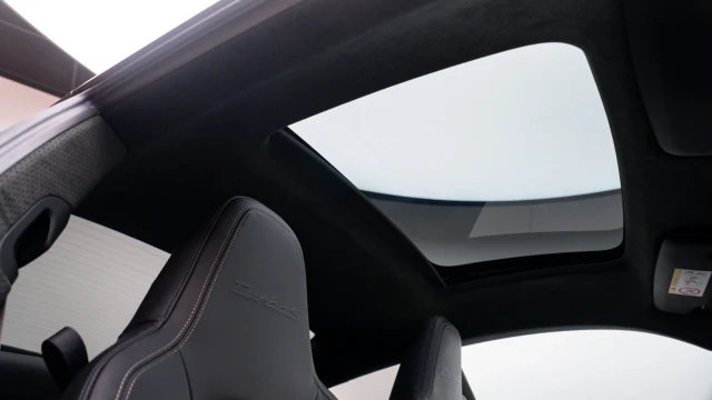 Porsche 911 Image 7