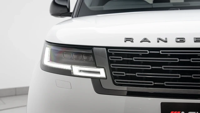 Land Rover Range Rover Image 8
