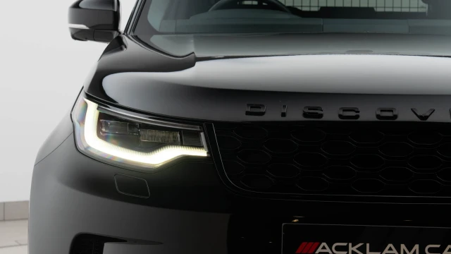 Land Rover Discovery Image 7