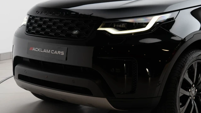 Land Rover Discovery Image 8