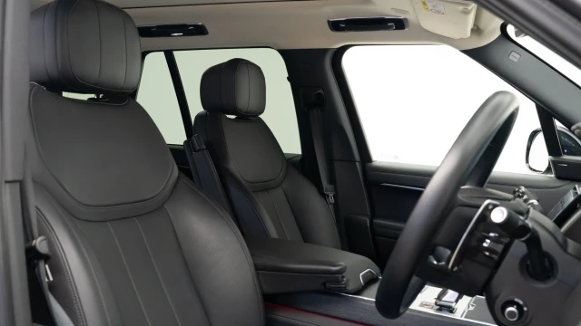 Land Rover Range Rover Image 3