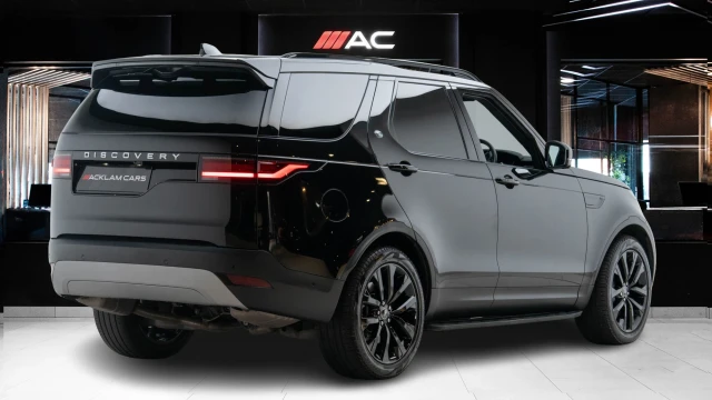 Land Rover Discovery Image 4