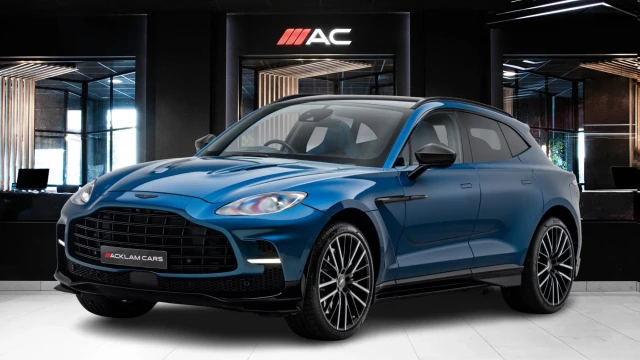 Aston Martin DBX 707 Image 1