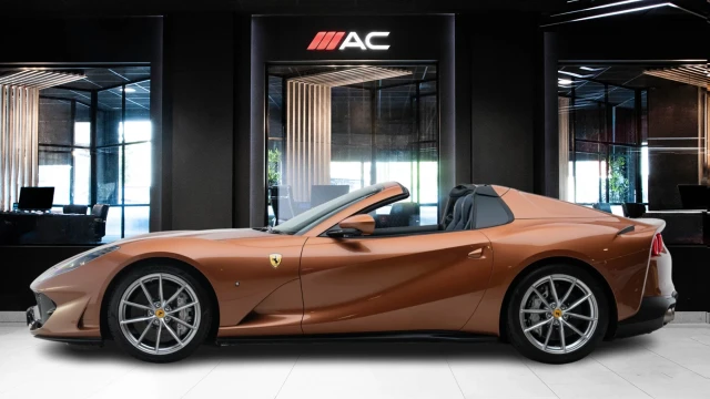 Ferrari 812 Superfast Image 3