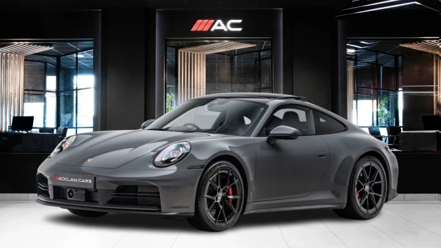 Porsche 911 Image 1