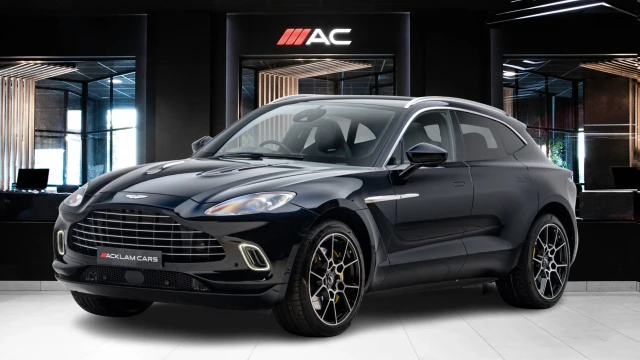 Aston Martin Dbx Image 1