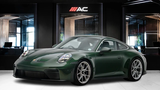 Porsche 911 Image 1