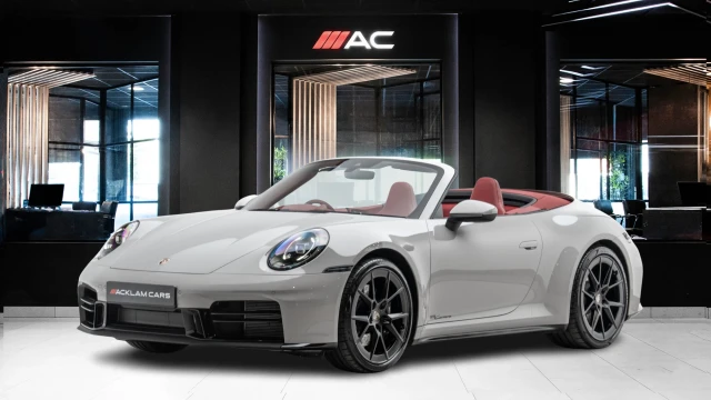 Porsche 911 Image 1