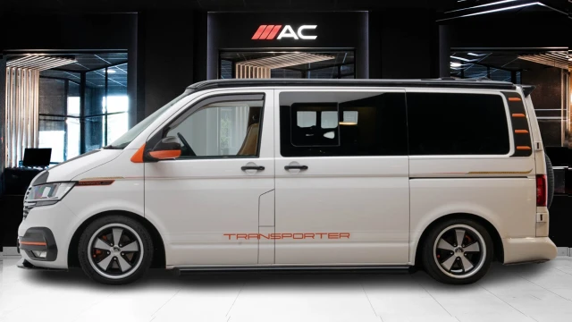 Volkswagen Transporter Image 3