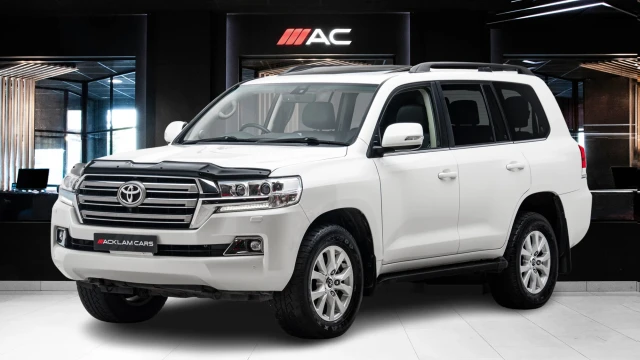 Toyota Land Cruiser Image 1