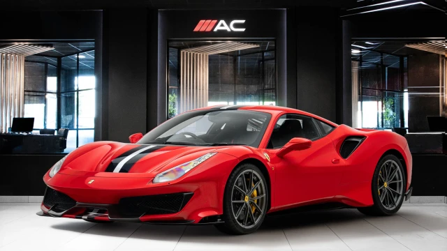 Ferrari 488 Pista Image 1