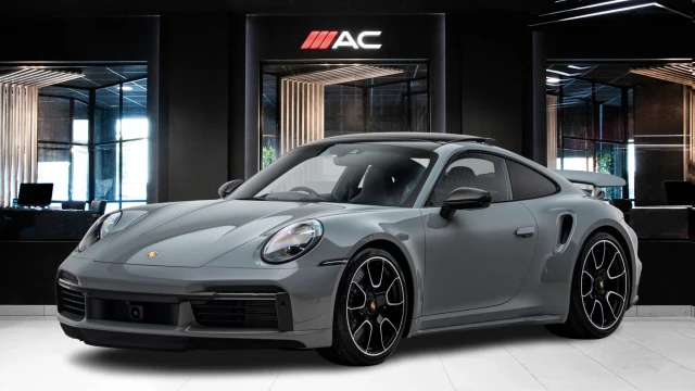 Porsche 911 Image 1