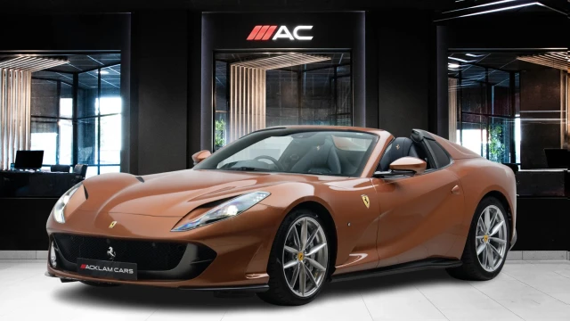Ferrari 812 Superfast Image 1
