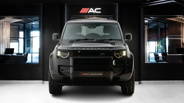 Land Rover Defender Image 2