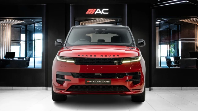 Land Rover Range Rover Sport Image 2