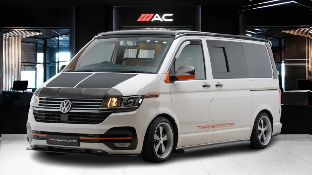 Volkswagen Transporter Image 1