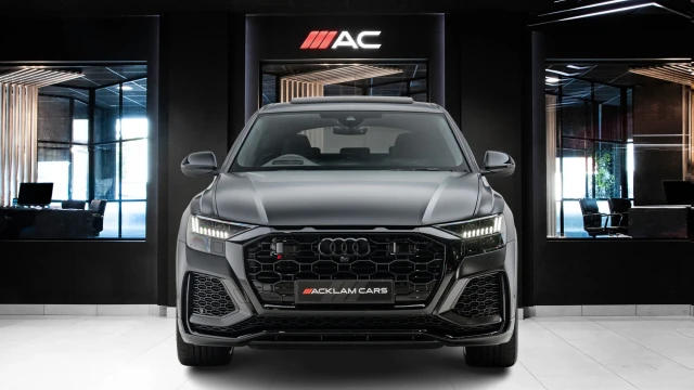 Audi RSQ8 Image 2