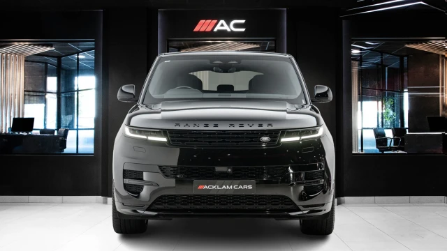 Land Rover Range Rover Sport Image 2