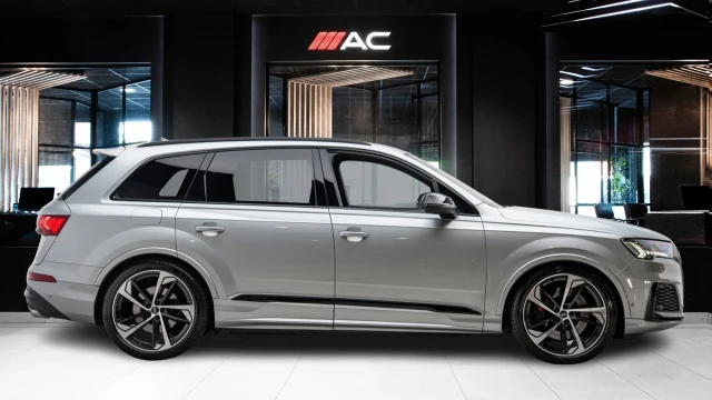 Audi SQ7 Image 4
